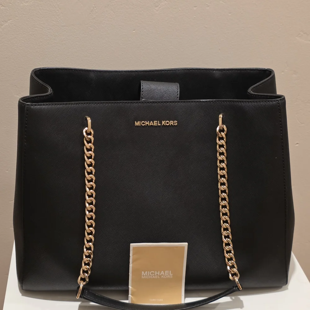 Michael Kors Black Tote Bag - Picture 12 of 15